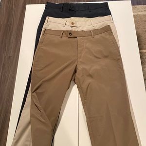 BUNDLE - Uniqlo Tech Chinos - Size 31 x 30